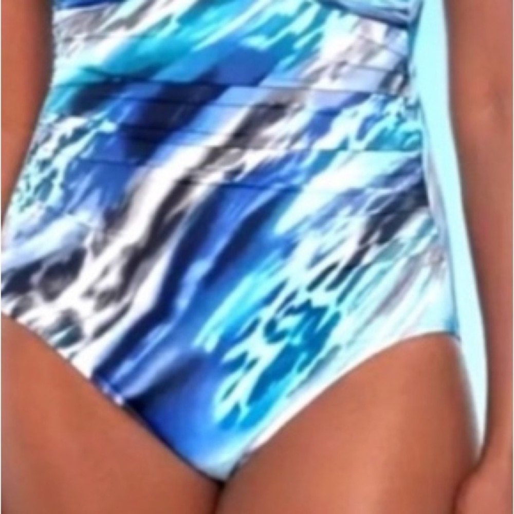 NEW Dreamsuit bathing suit - Picture 3 of 11